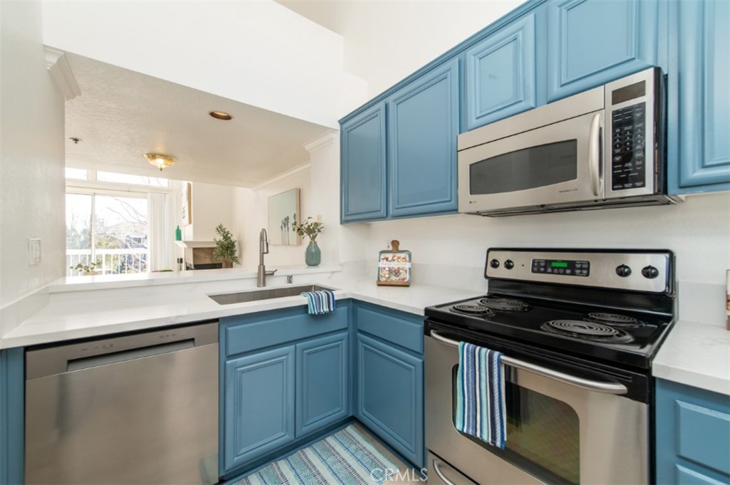 20301 Bluffside Circle D401