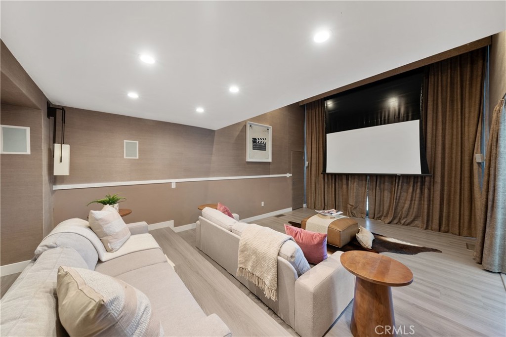 9653 Oak Pass