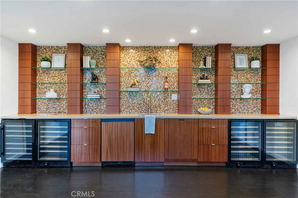 9653 Oak Pass
