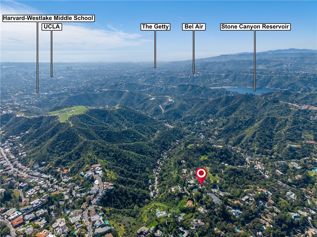 9653 Oak Pass
