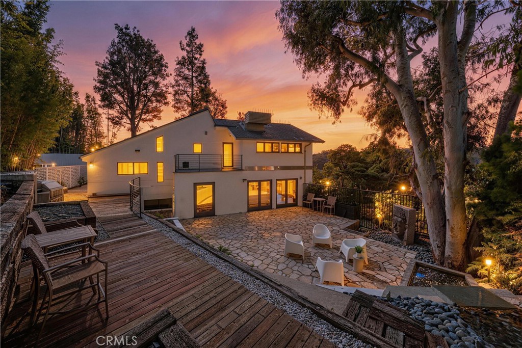 9653 Oak Pass