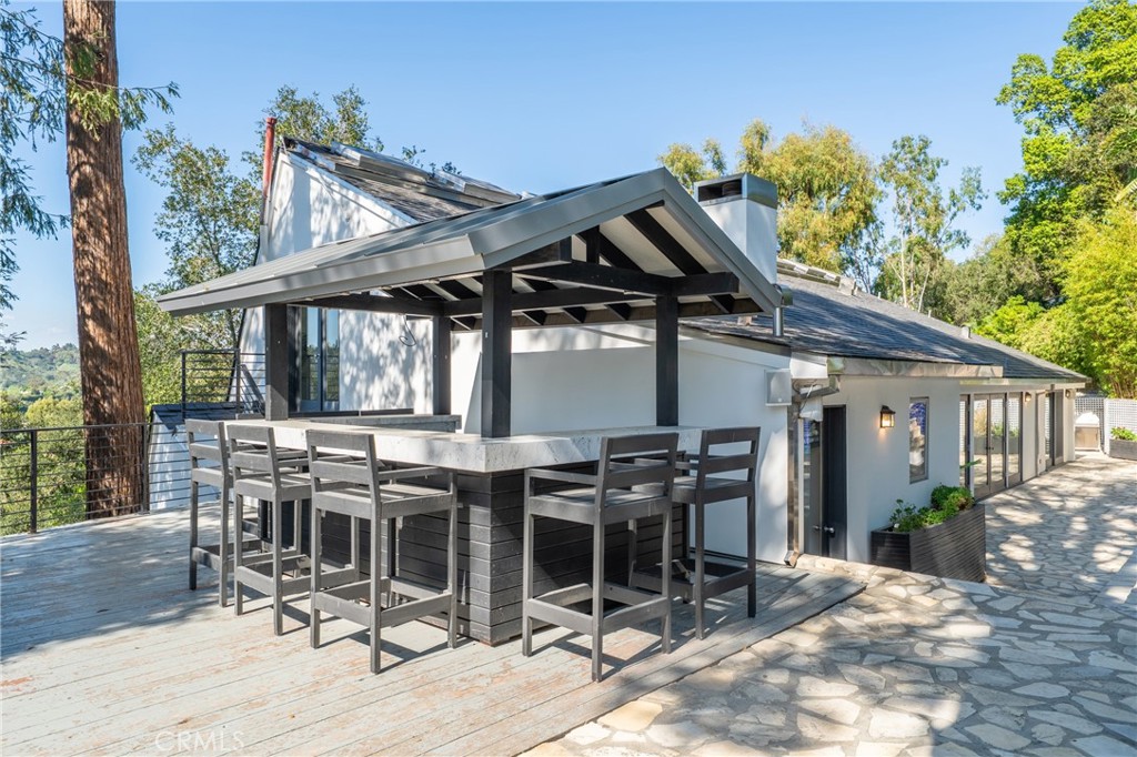 9653 Oak Pass