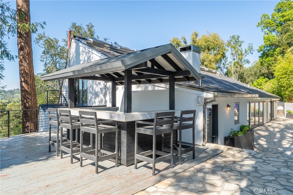 9653 Oak Pass