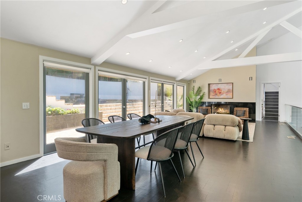 9653 Oak Pass