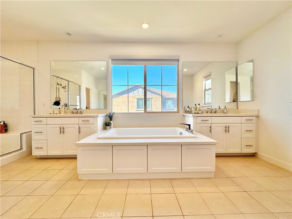 5721 Windbourne