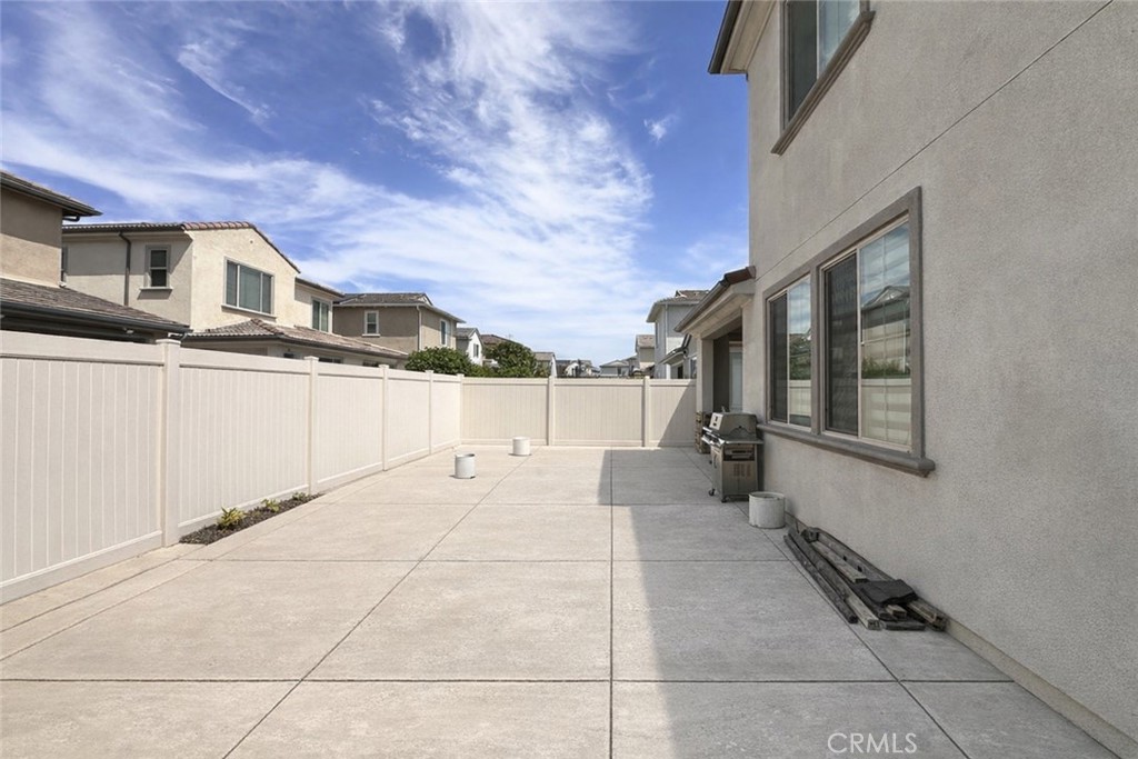 5721 Windbourne