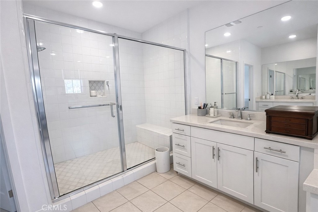 5721 Windbourne