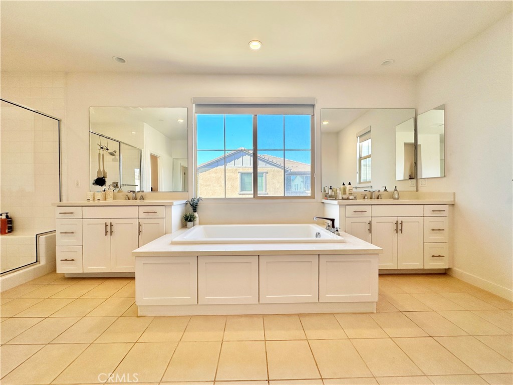 5721 Windbourne