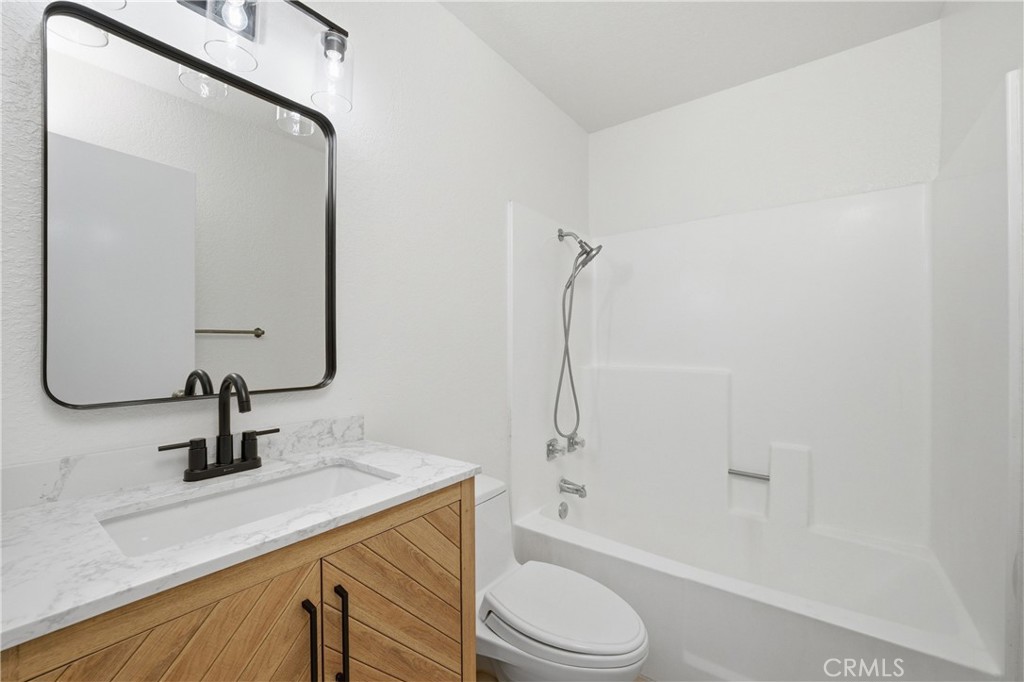 314 S Belmont