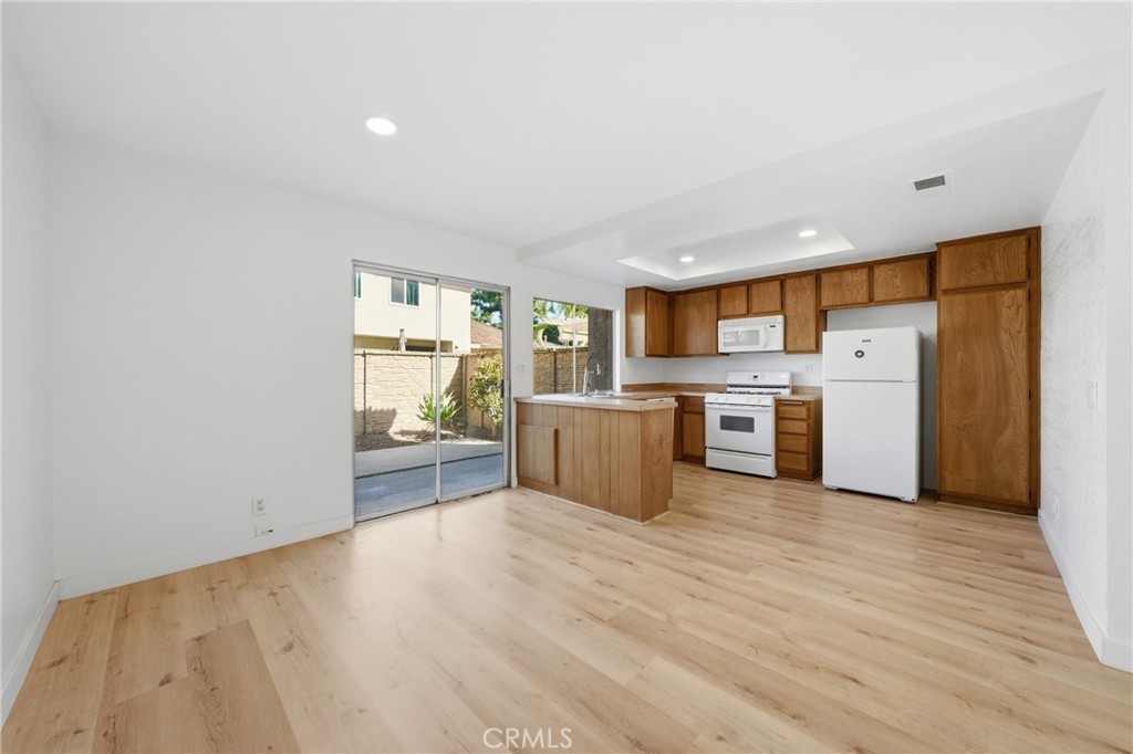 314 S Belmont