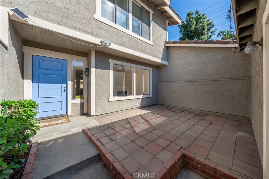 314 S Belmont