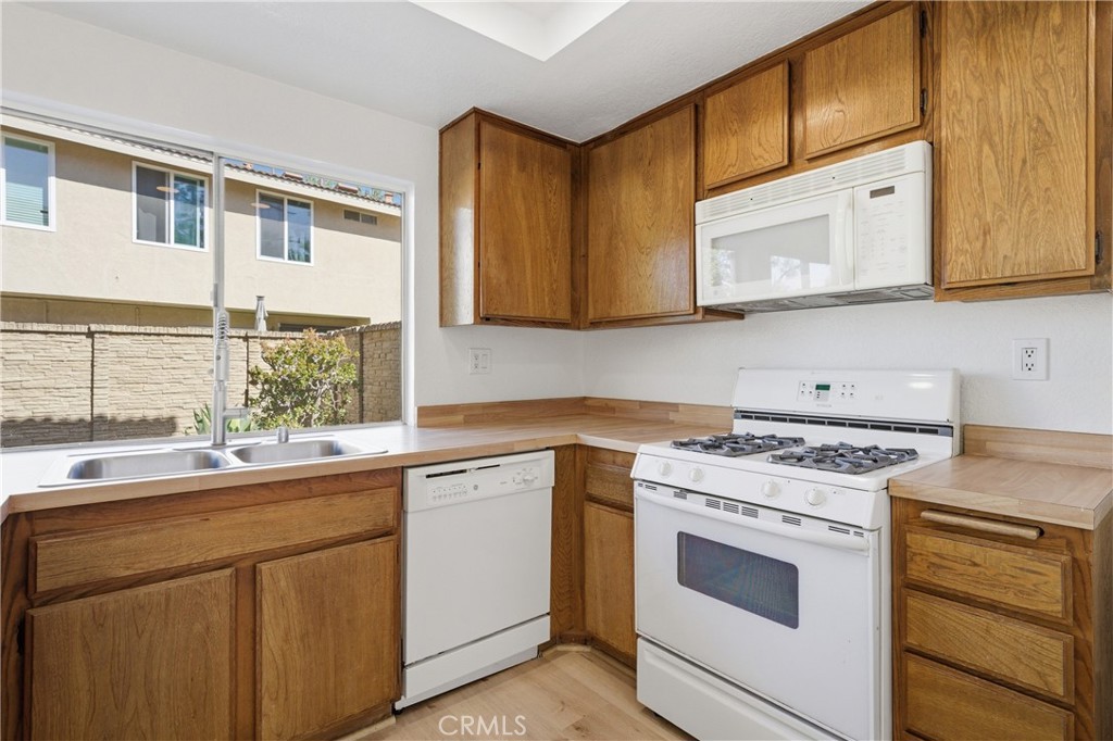 314 S Belmont