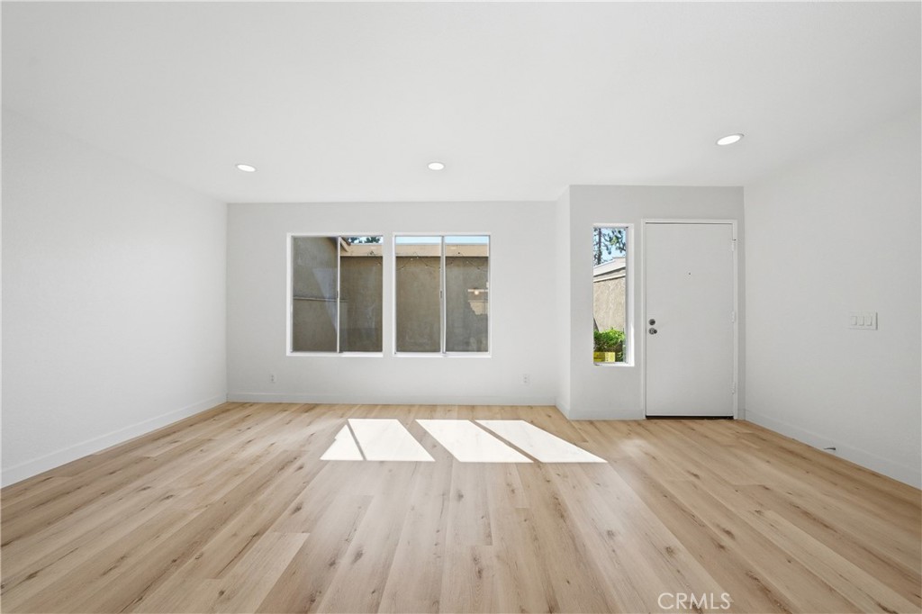 314 S Belmont