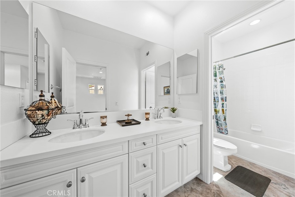 19528 Morning Grove Ln