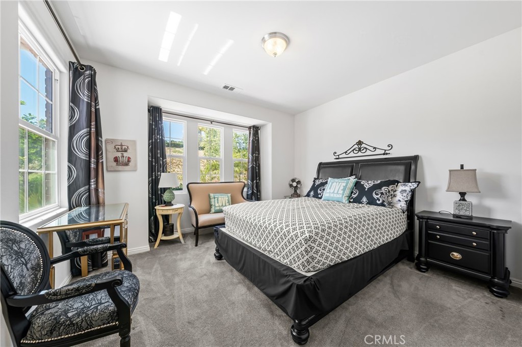 19528 Morning Grove Ln