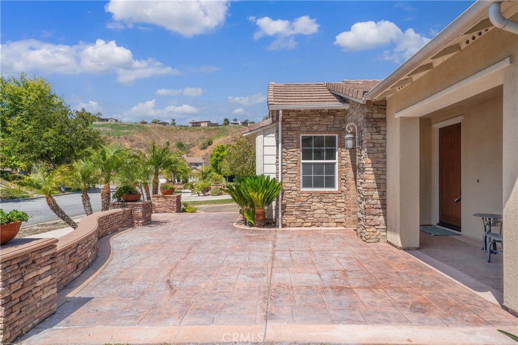 19528 Morning Grove Ln