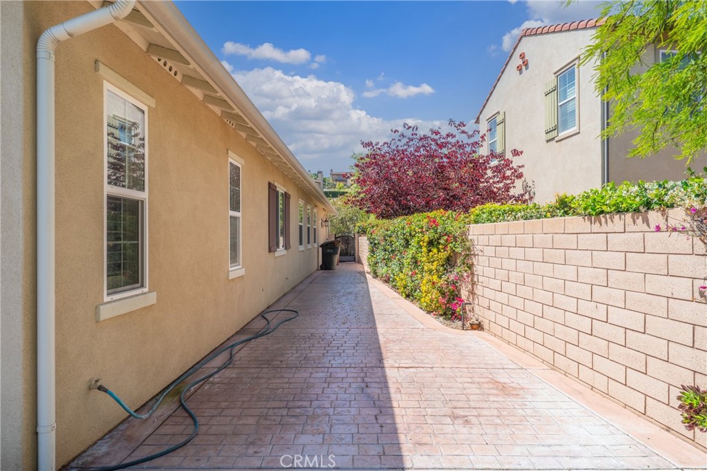 19528 Morning Grove Ln