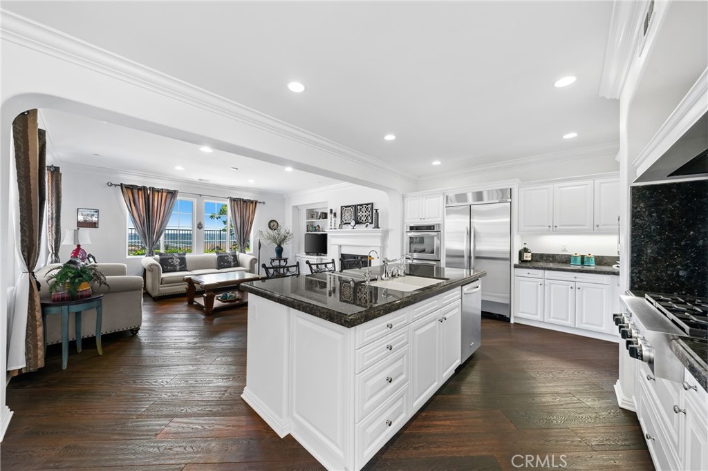19528 Morning Grove Ln