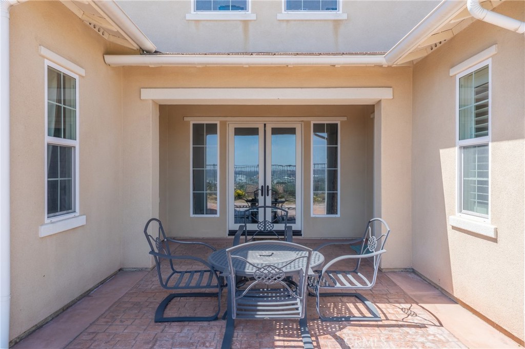 19528 Morning Grove Ln