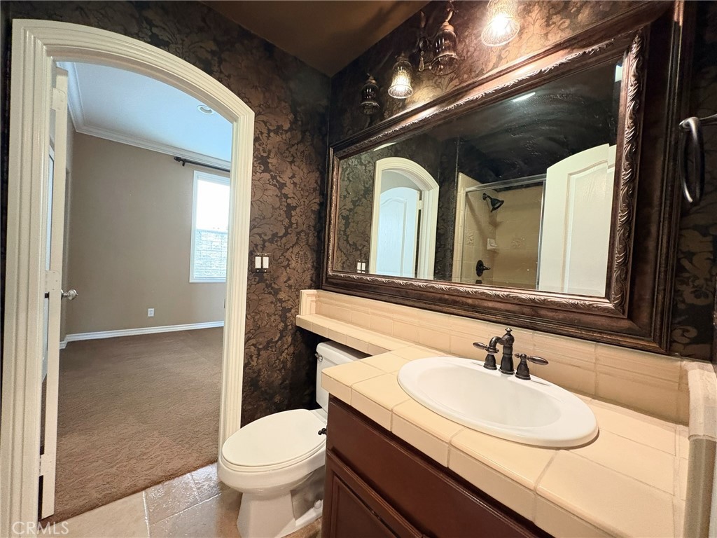 3787 Bidwell