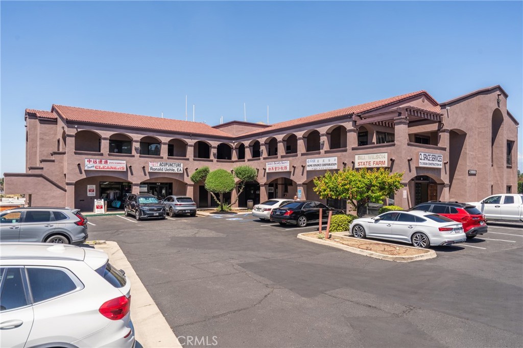 23555 Golden Springs