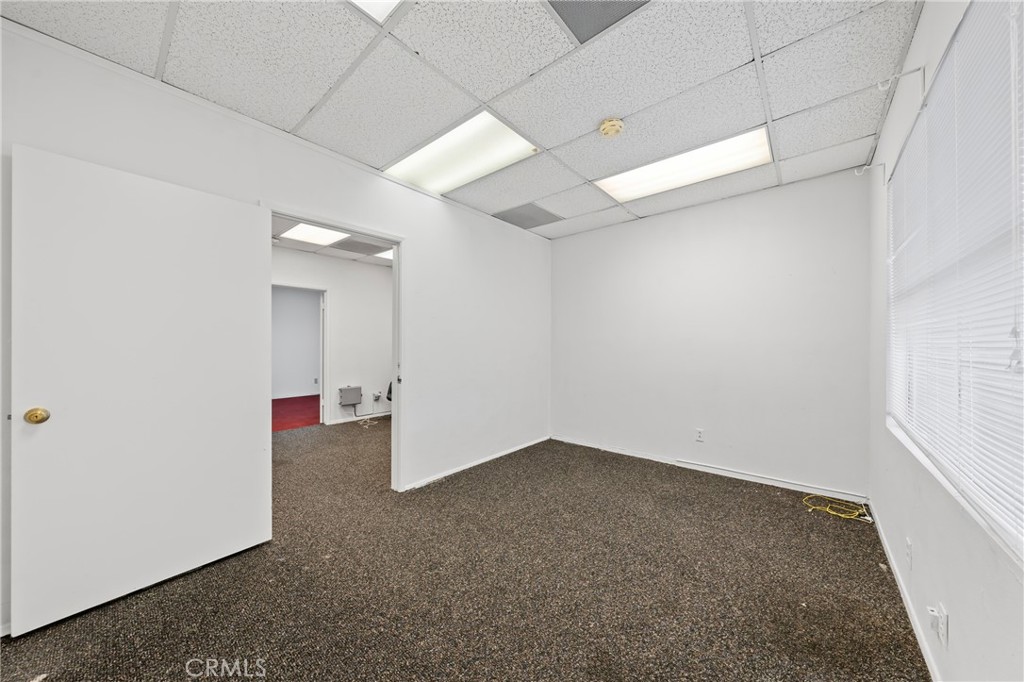 23555 Golden Springs