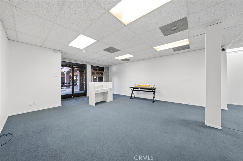 23555 Golden Springs