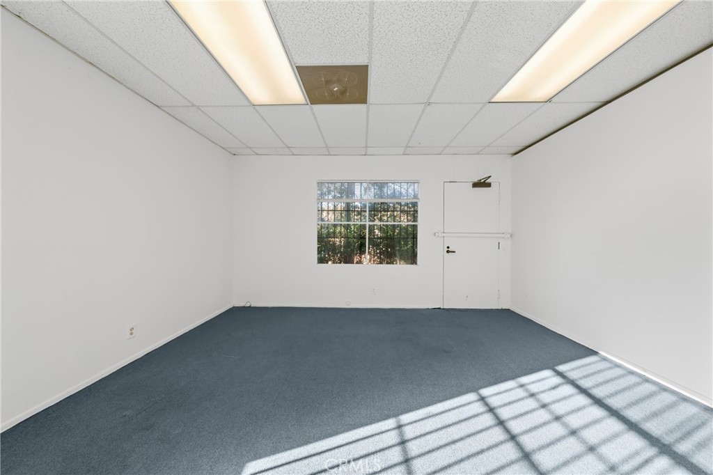23555 Golden Springs