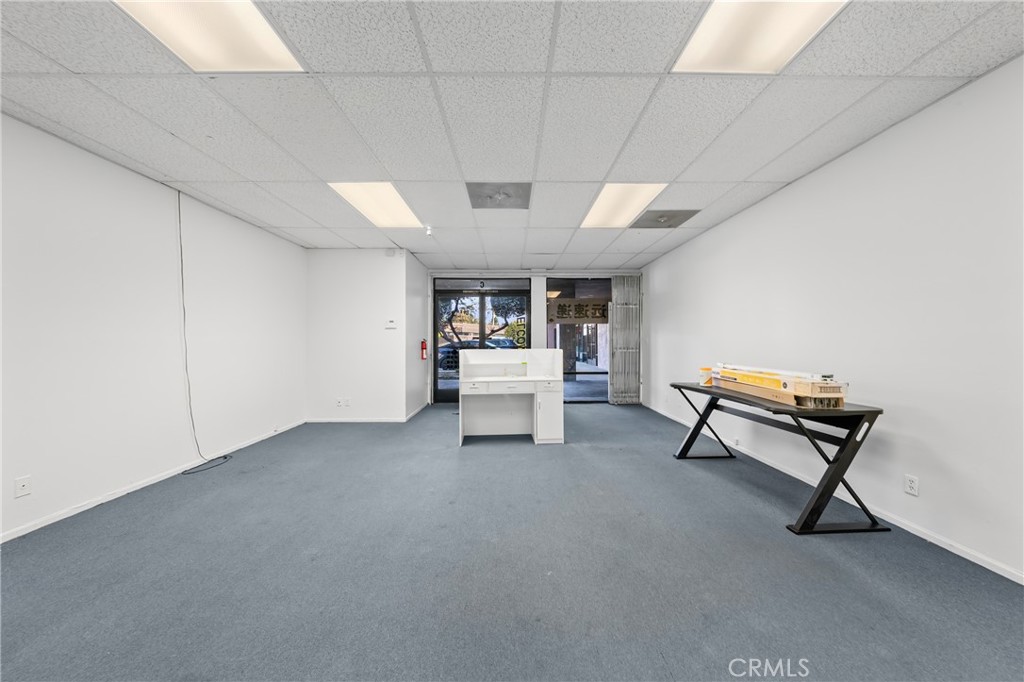 23555 Golden Springs