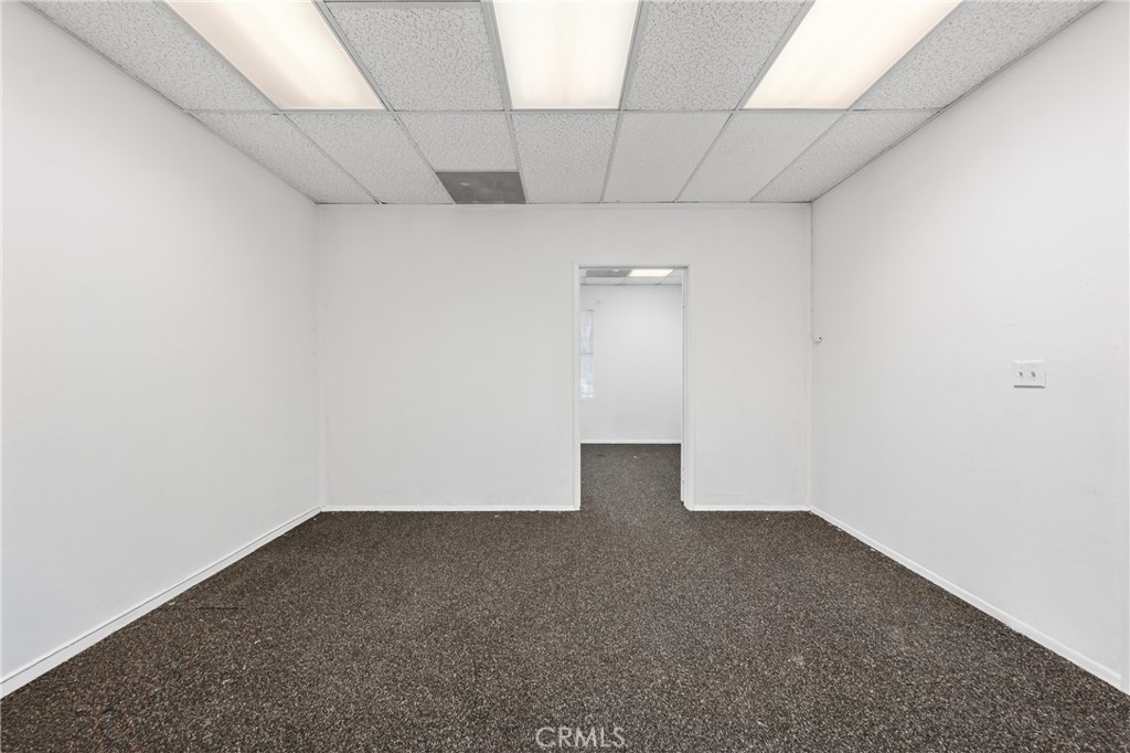 23555 Golden Springs