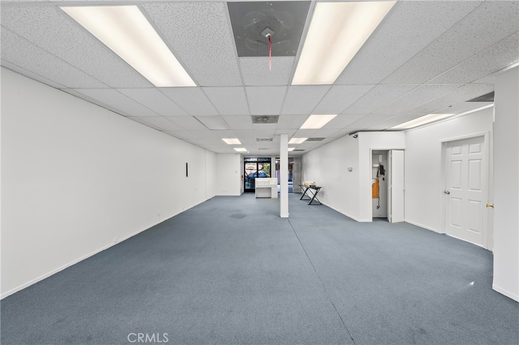 23555 Golden Springs