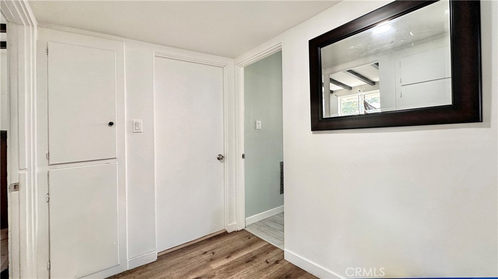 320 E 81st