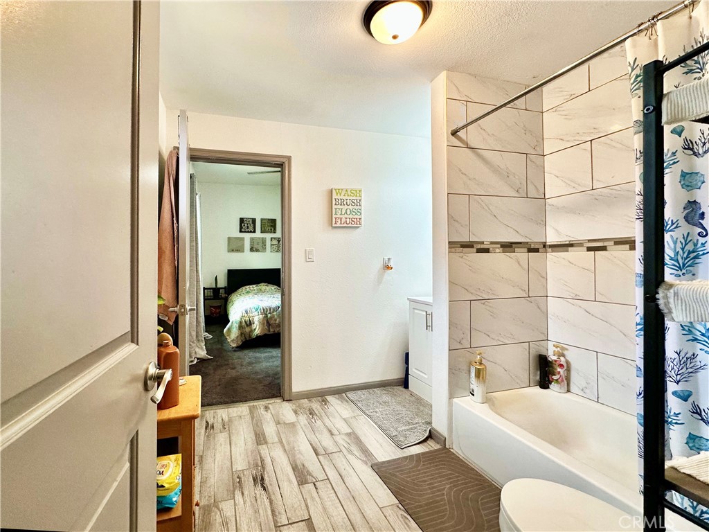 160 W 48th