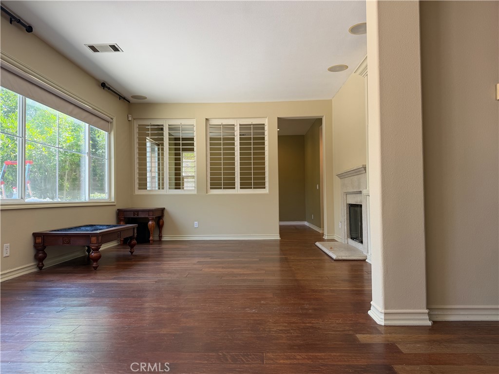 16333 Fox Hollow