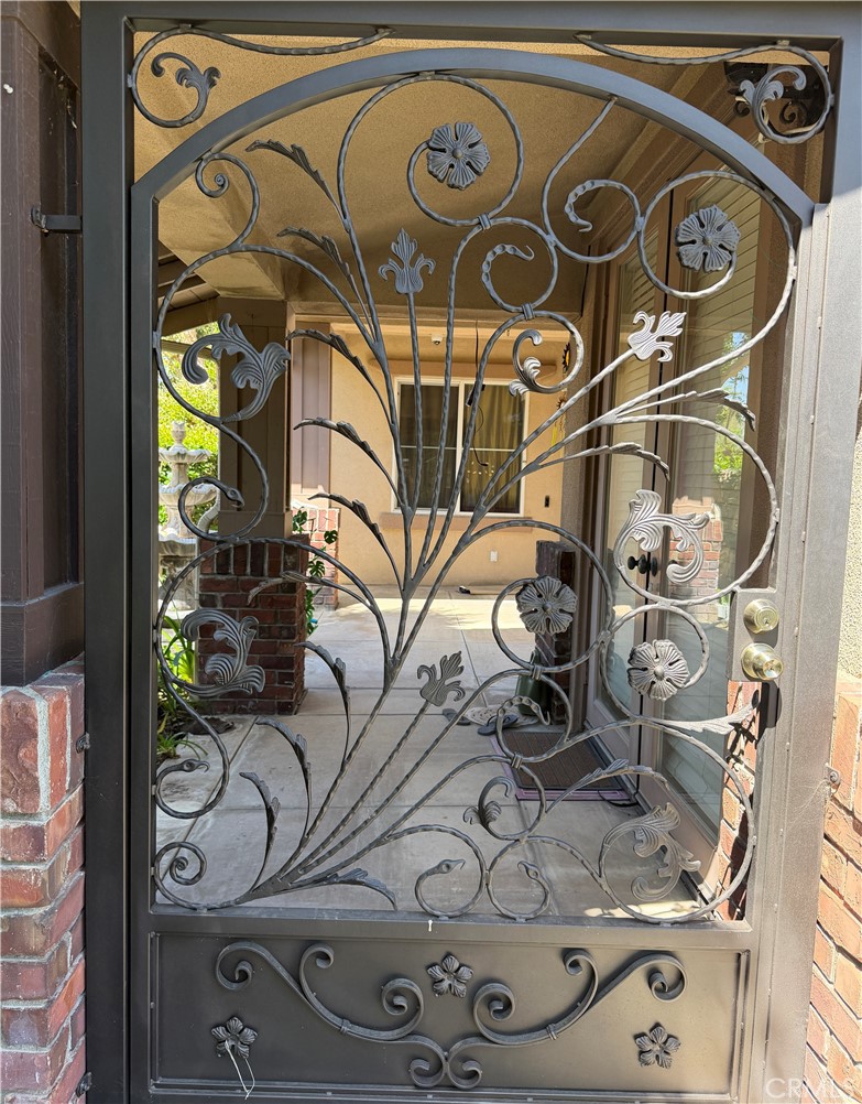 16333 Fox Hollow