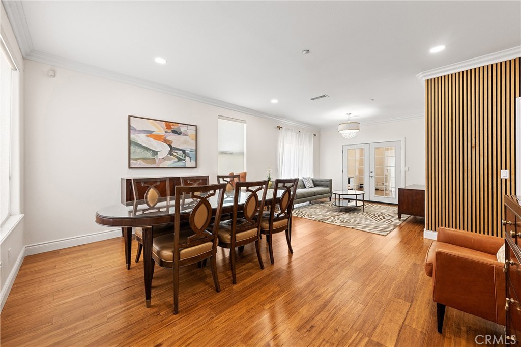 1116 W Huntington Dr D
