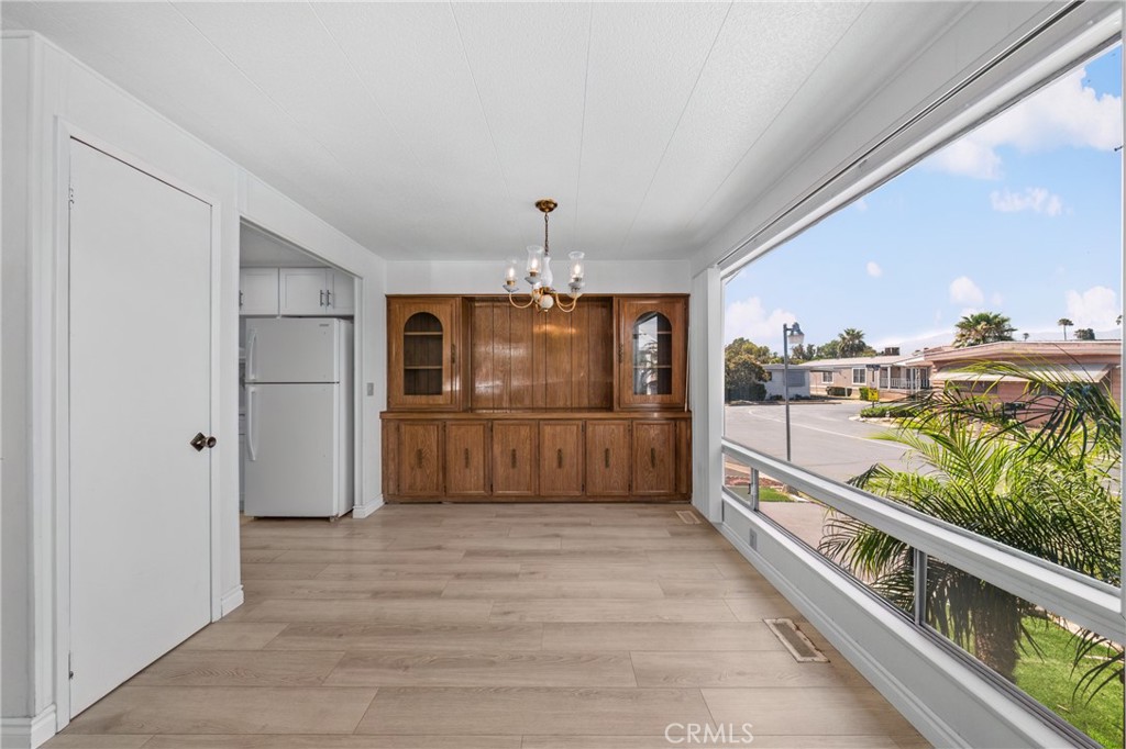 1205 W Cypress St 146