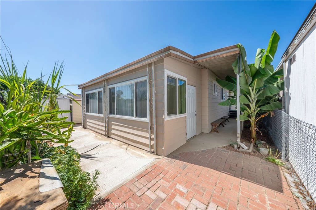 1205 W Cypress St 146