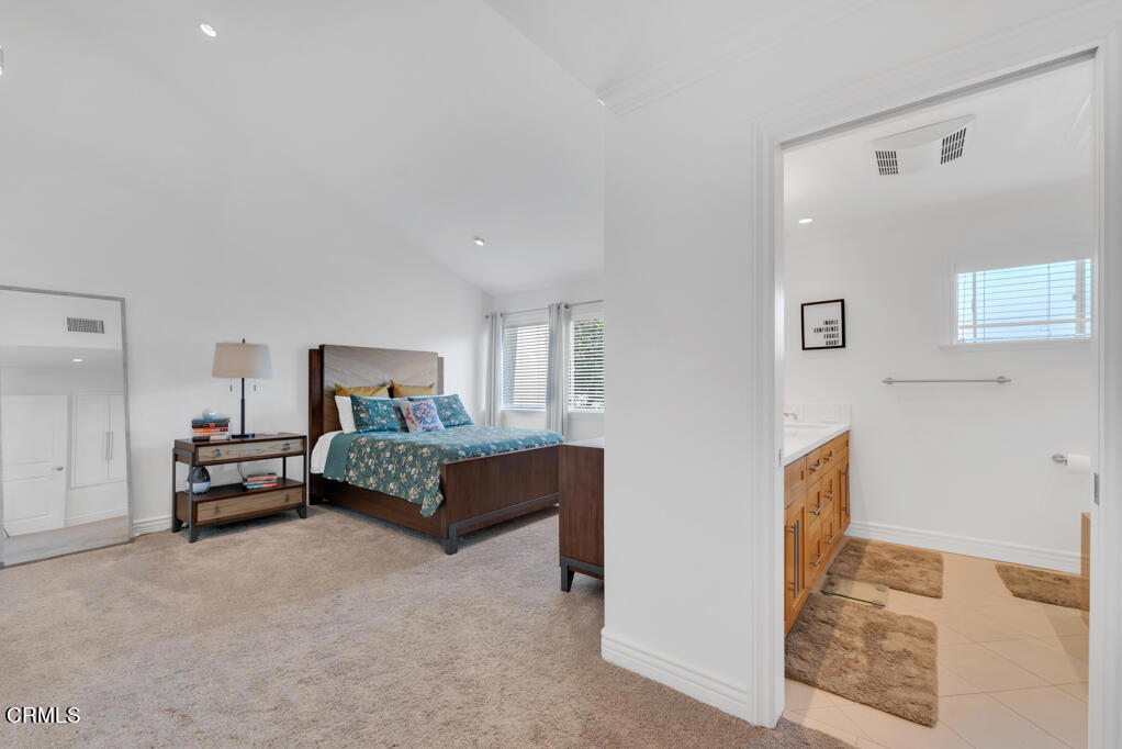 699 County Square Drive 5