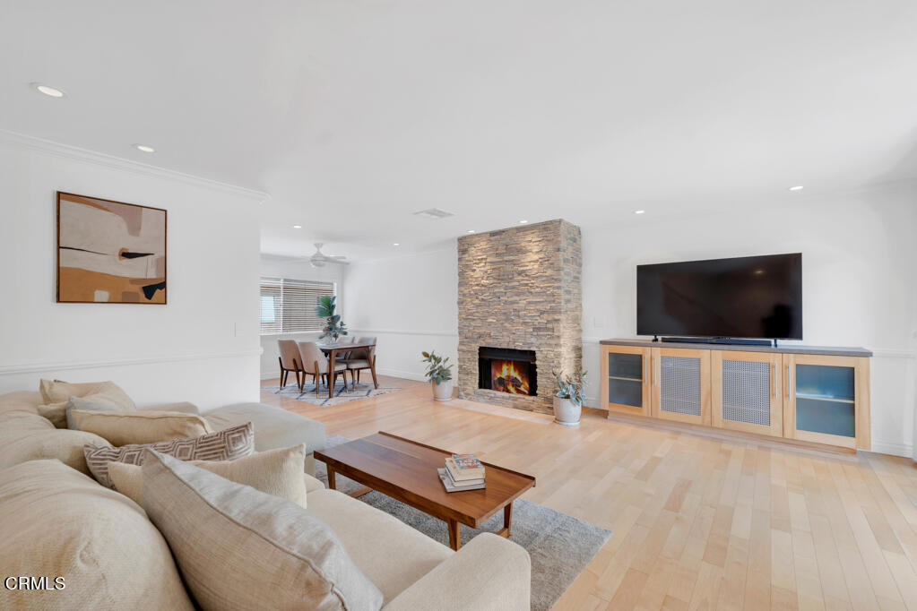 699 County Square Drive 5