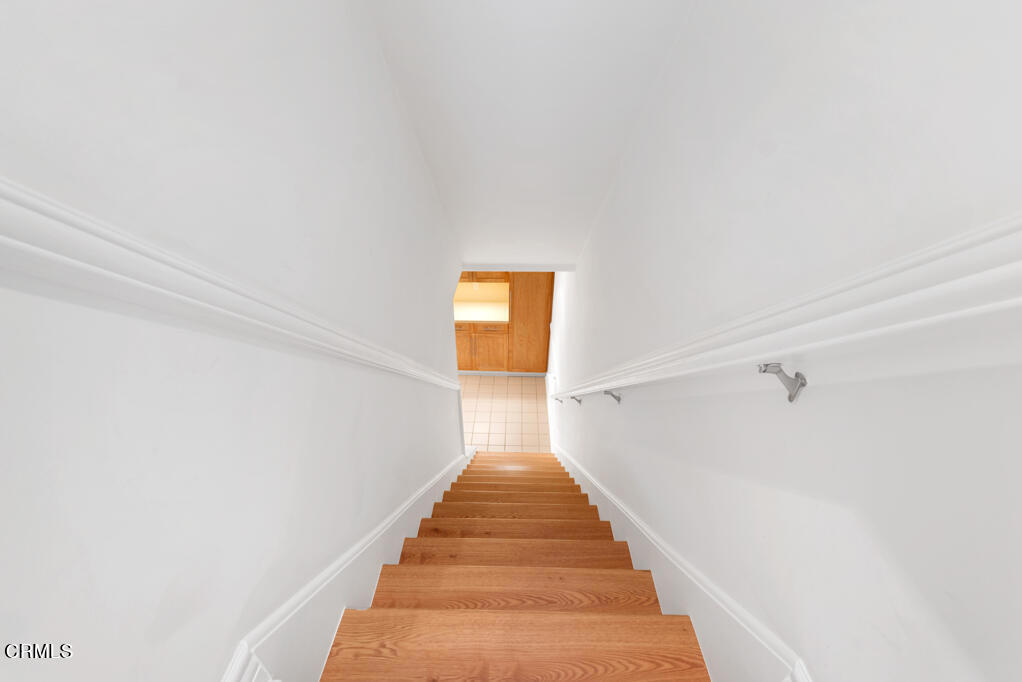 699 County Square Drive 5