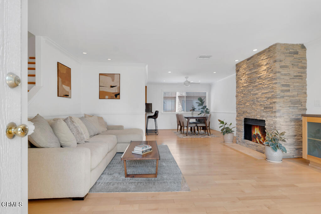 699 County Square Drive 5