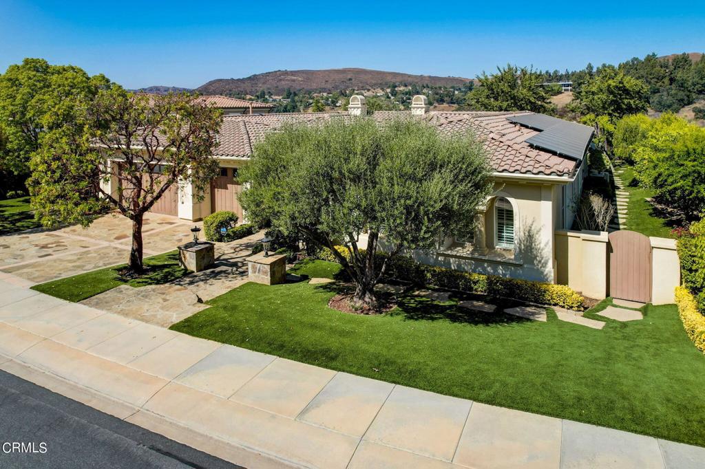 1204 Arroyo View Street