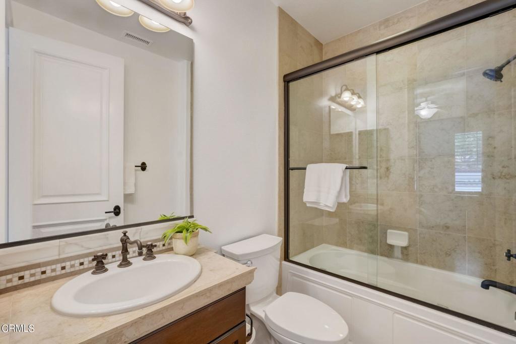 1204 Arroyo View Street