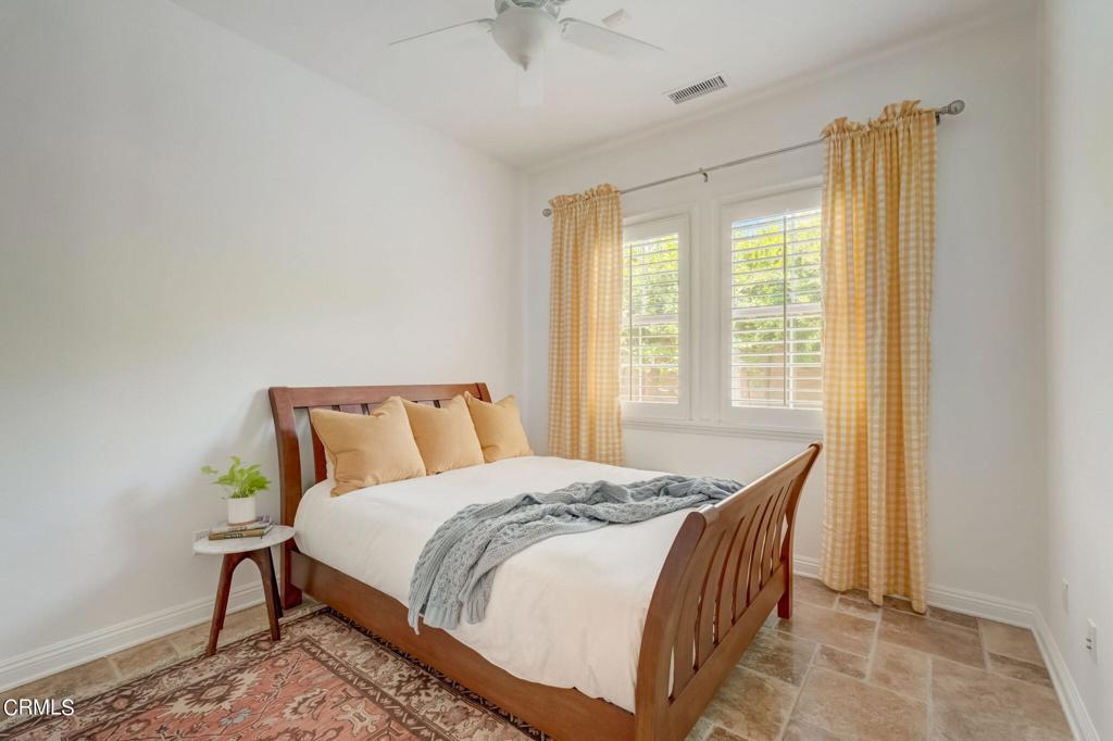 1204 Arroyo View Street