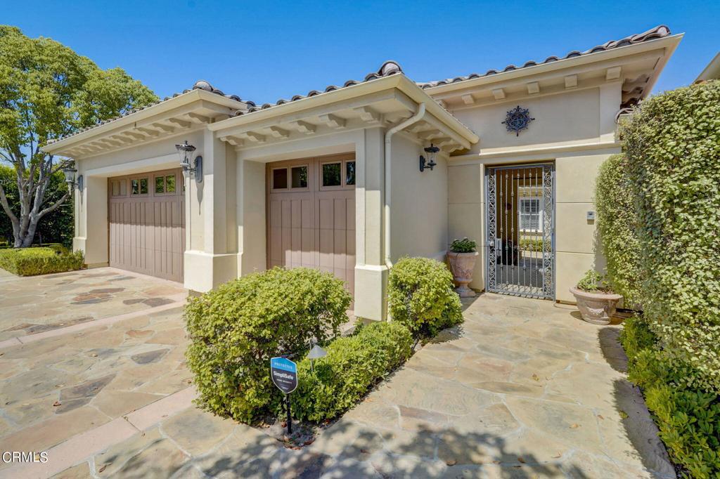 1204 Arroyo View Street