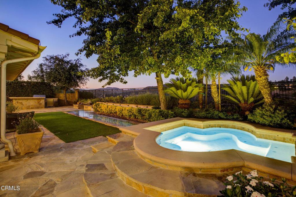 1204 Arroyo View Street