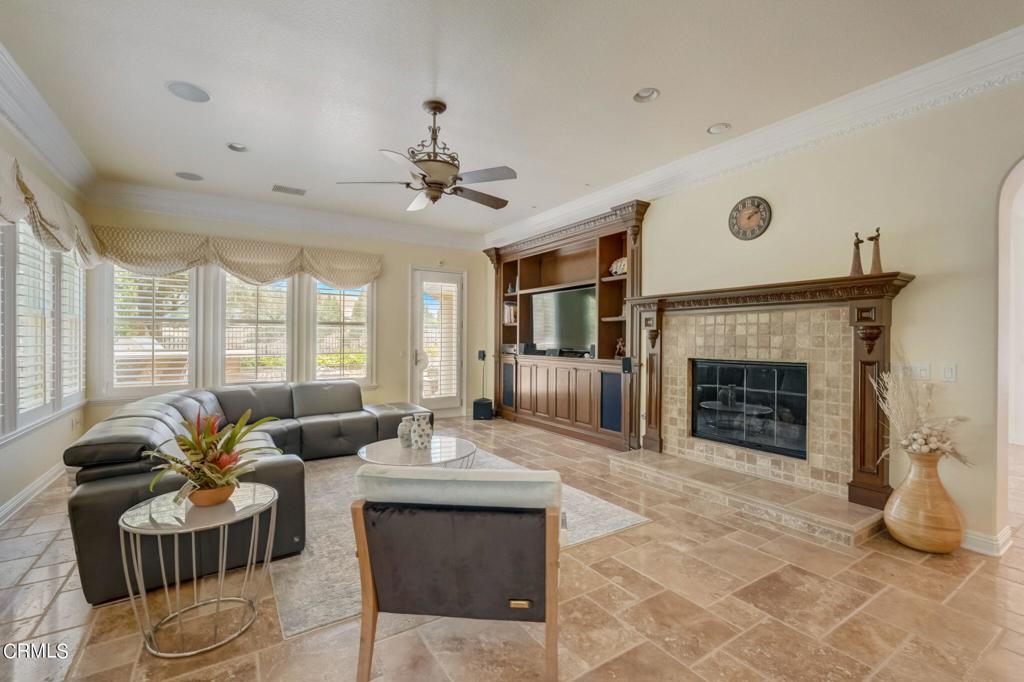 1204 Arroyo View Street