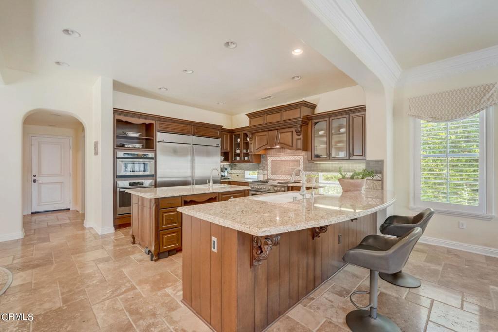 1204 Arroyo View Street