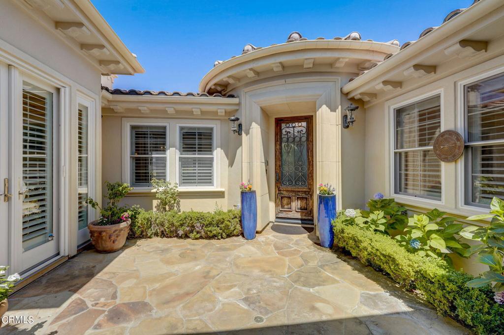 1204 Arroyo View Street